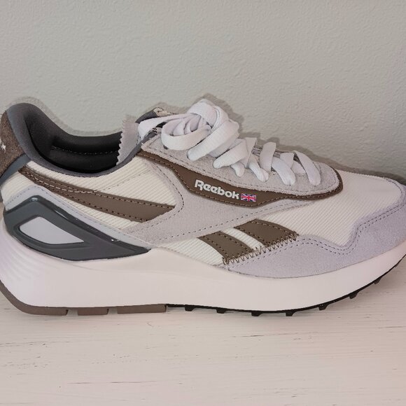 NWT ~ REEBOK CL LEGACY AZ Men's Size 6.5 White Light Grey and Brown 👟❤️ - Picture 5 of 7